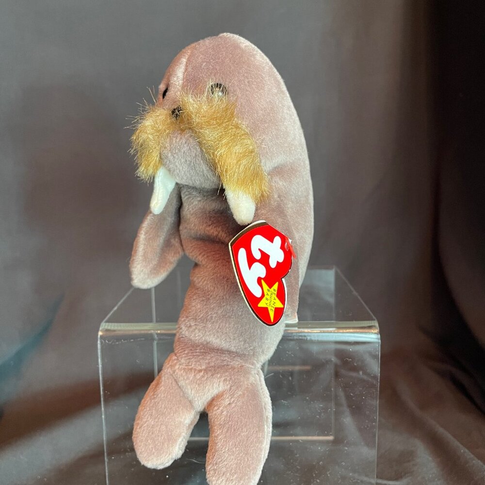 RARE TY ORIGINAL BEANIE BABY JOLLY THE WALRUS 1996 RETIRED W/ORIGINAL TAG